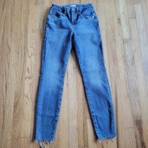 GOOD AMERICAN WOMENS JEANS SIZE 6/28